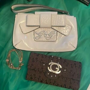 Guess Elegant Cream Clutch & bracelet